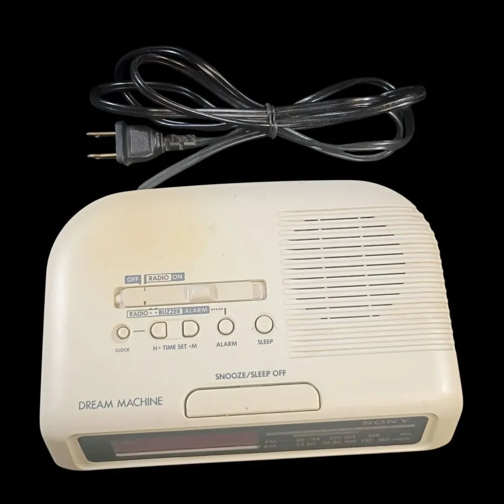 Vintage Sony Dream Machine FM/AM Digital Alarm Clock Radio ICF-C25 Beige
